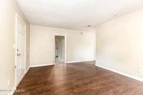 6650 Pinnochio Drive Jacksonville FL 32210