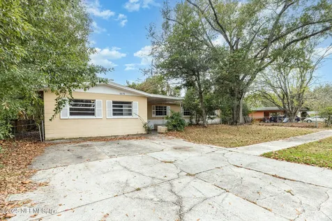 6650 Pinnochio Drive Jacksonville FL 32210