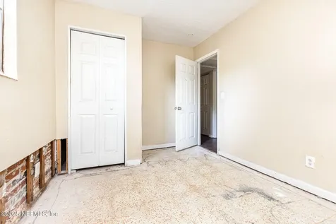 6650 Pinnochio Drive Jacksonville FL 32210