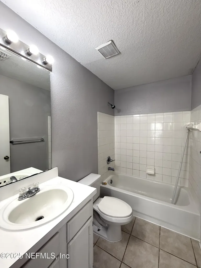 7701 Timberlin Park Boulevard Jacksonville FL 32256