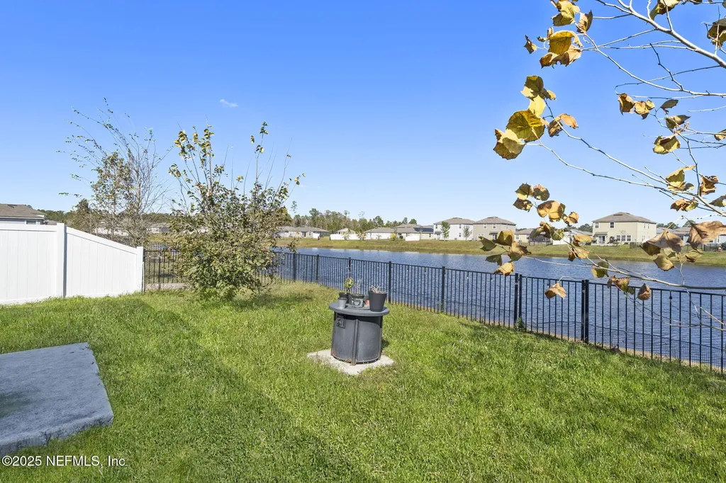 2405 Oak Stream Drive Green Cove Springs FL 32043