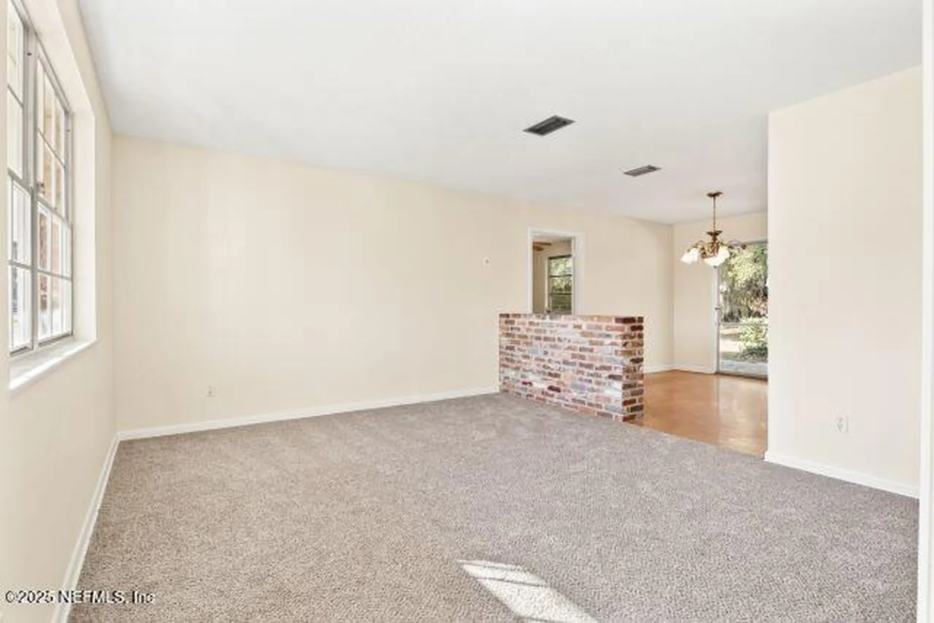 1130 Crown Drive Jacksonville FL 32221