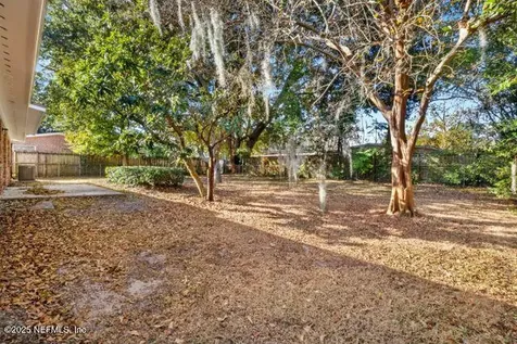 1130 Crown Drive Jacksonville FL 32221