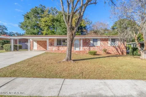 1130 Crown Drive Jacksonville FL 32221