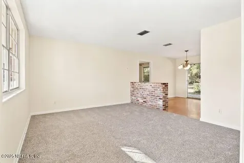 1130 Crown Drive Jacksonville FL 32221