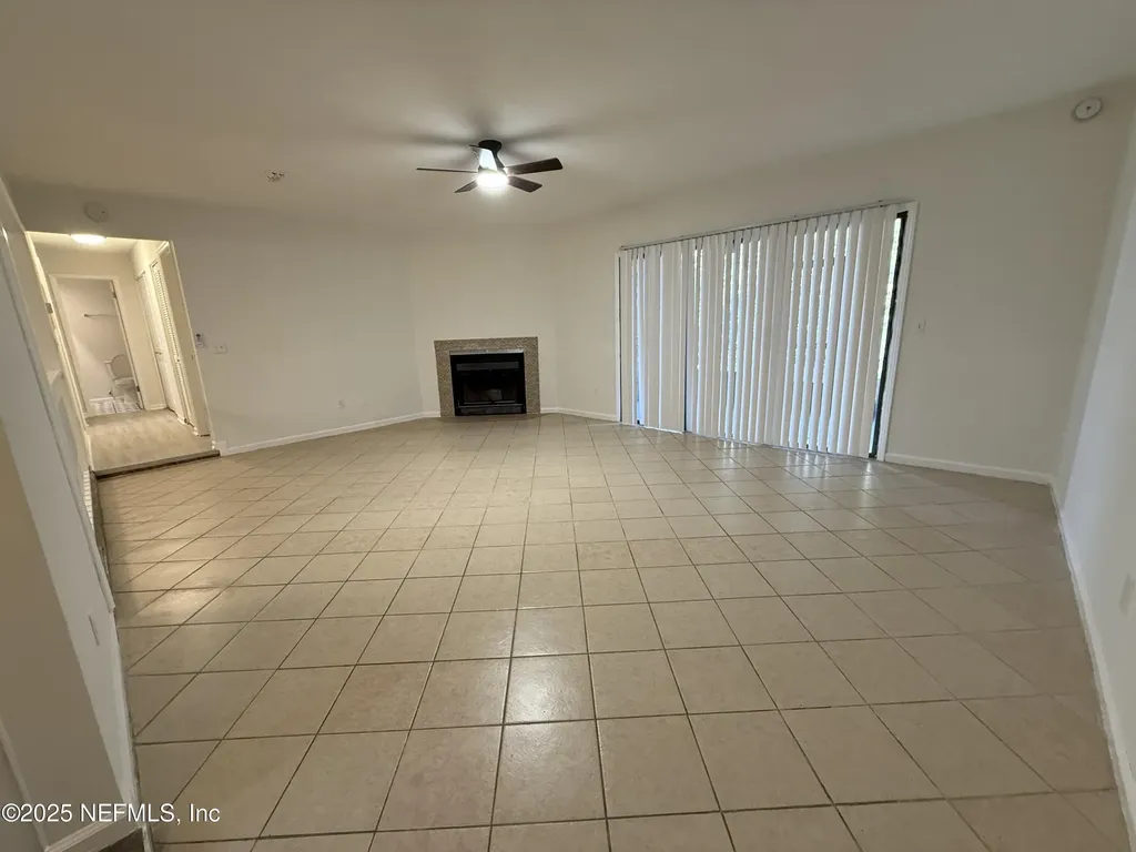 3801 Crown Point Road Jacksonville FL 32257