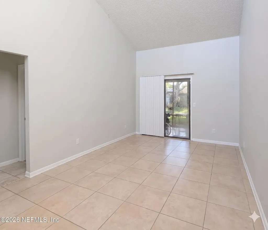 2416 Seabury Place N Jacksonville FL 32246