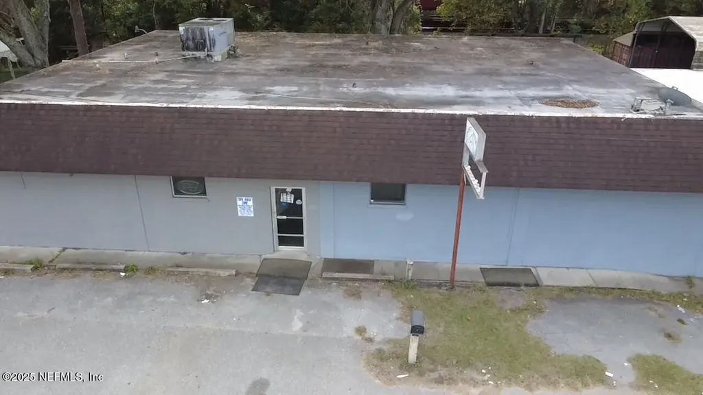 9100 W Beaver Street Jacksonville FL 32220