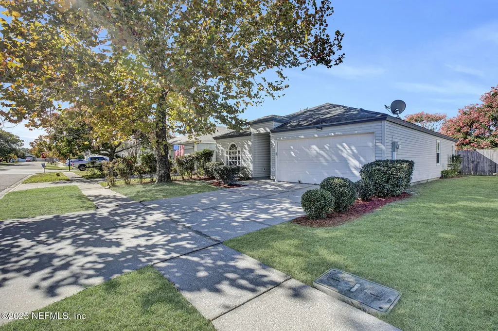 364 Full Moon Trail Jacksonville FL 32225