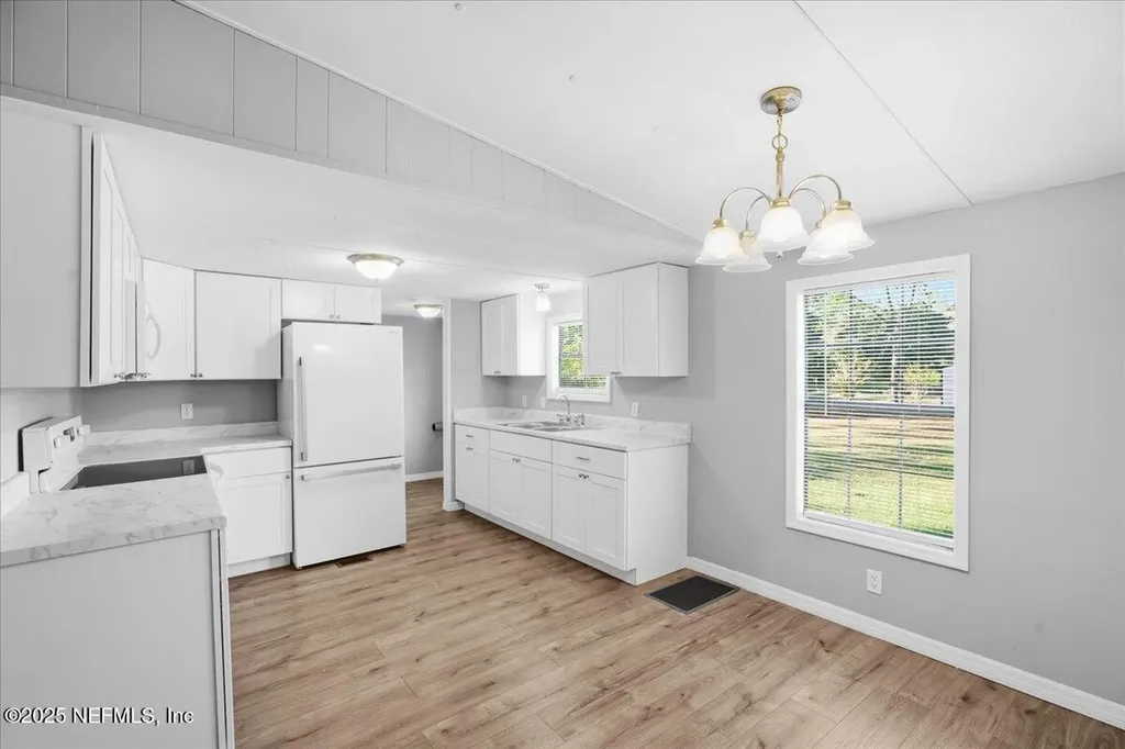 6480 Keith Griffis Circle Macclenny FL 32063