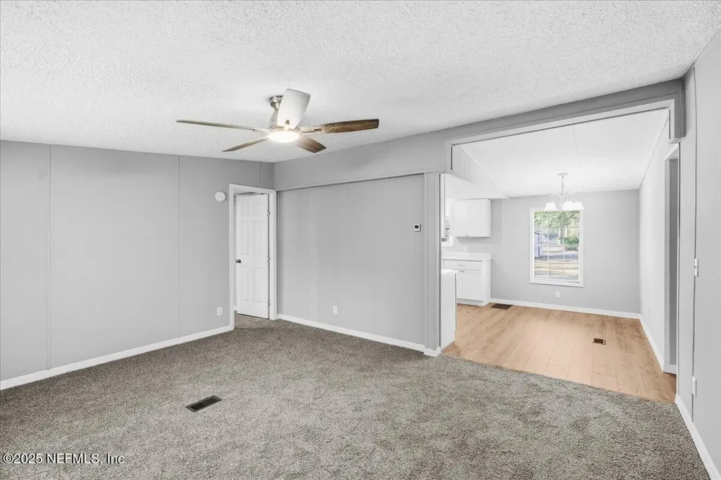 6480 Keith Griffis Circle Macclenny FL 32063