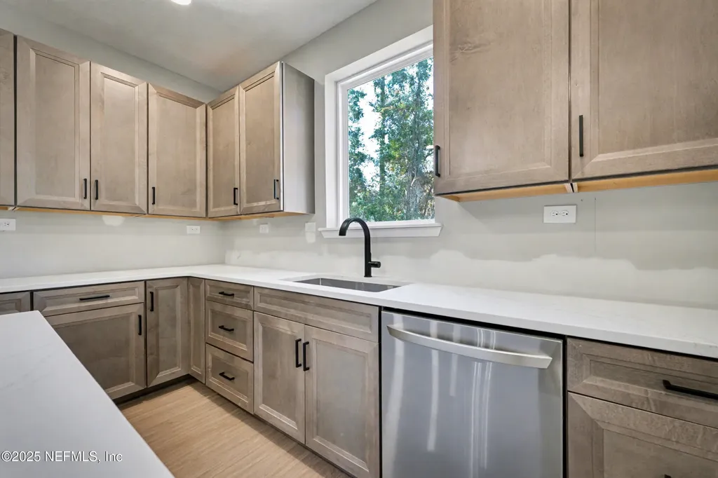 1324 River Court Green Cove Springs FL 32043