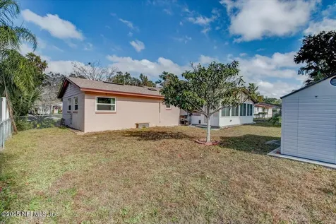 5120 Robert Scott Drive N Jacksonville FL 32207