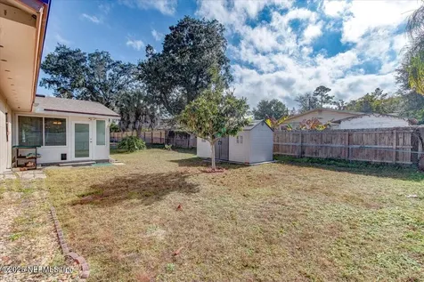 5120 Robert Scott Drive N Jacksonville FL 32207