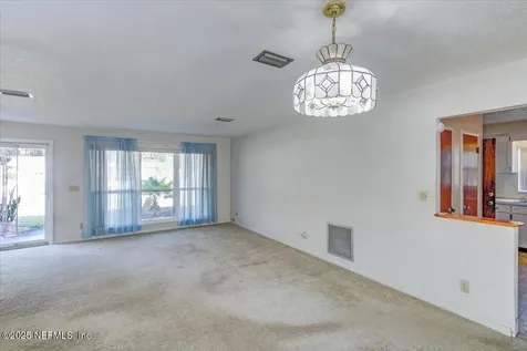 5120 Robert Scott Drive N Jacksonville FL 32207