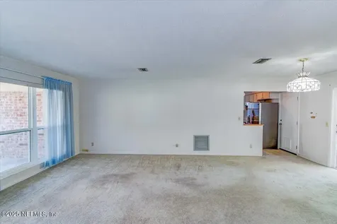 5120 Robert Scott Drive N Jacksonville FL 32207