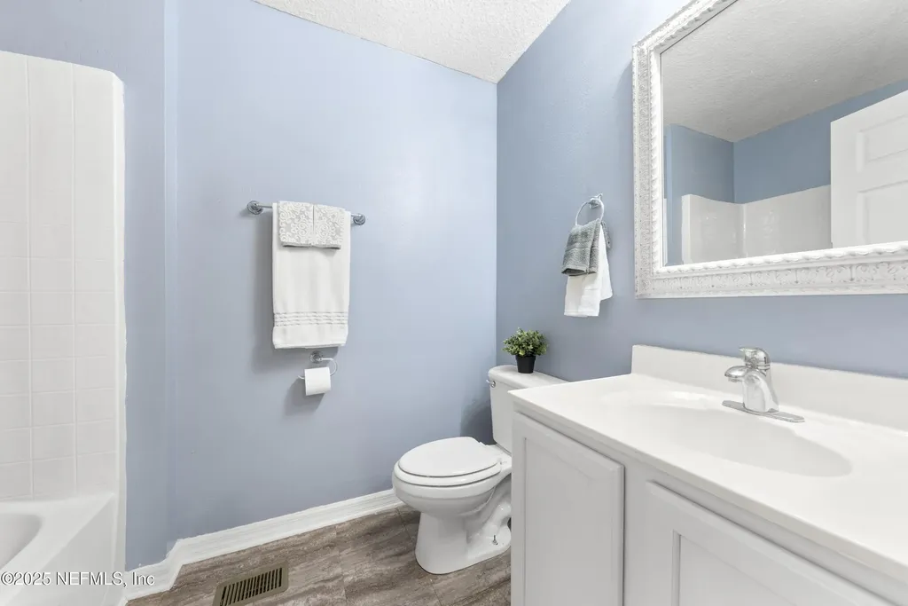 7096 St Ives Court Jacksonville FL 32244