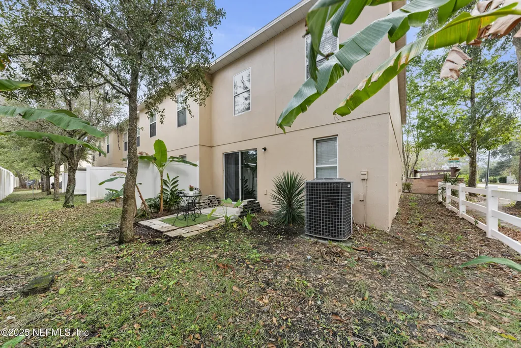 7096 St Ives Court Jacksonville FL 32244
