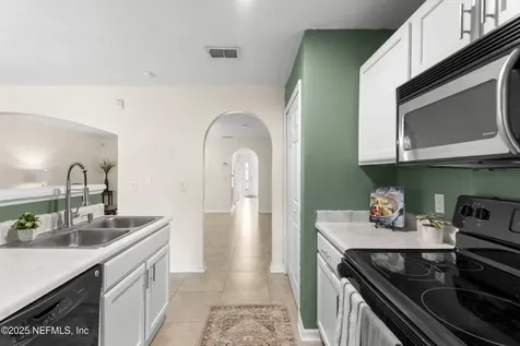 7096 St Ives Court Jacksonville FL 32244