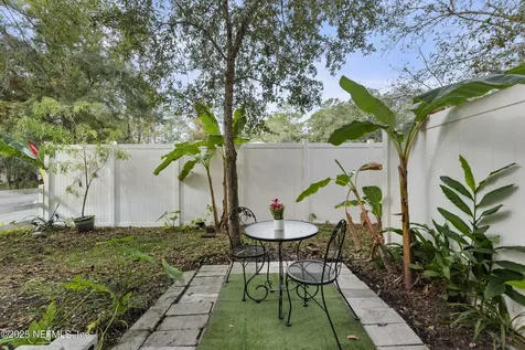 7096 St Ives Court Jacksonville FL 32244