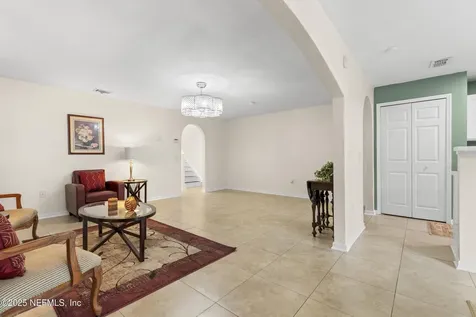 7096 St Ives Court Jacksonville FL 32244