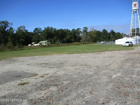 37461 W First Street Hilliard FL 32046