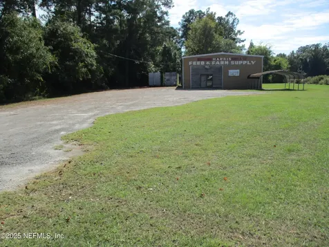 37461 W First Street Hilliard FL 32046
