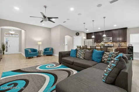 2019 Patriot Ridge Road Jacksonville FL 32221