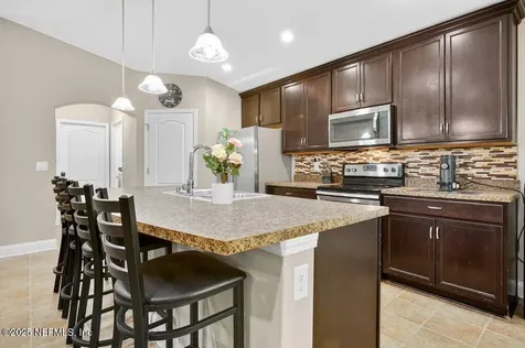2019 Patriot Ridge Road Jacksonville FL 32221
