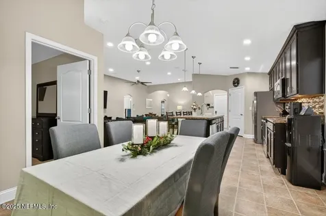 2019 Patriot Ridge Road Jacksonville FL 32221