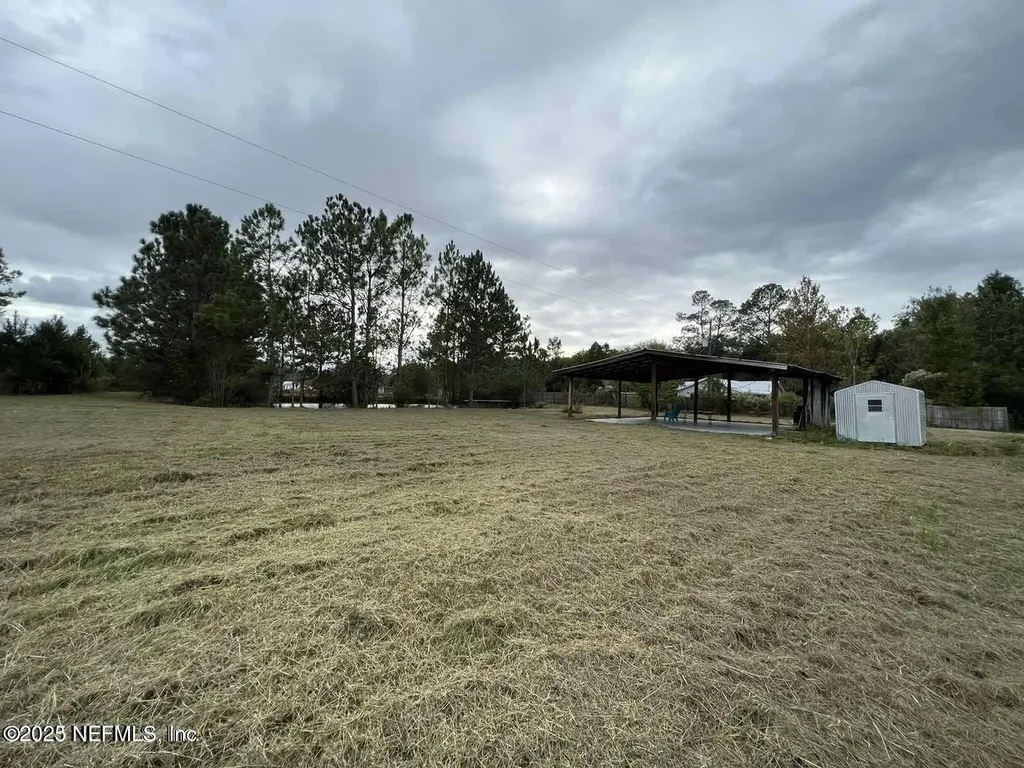 8484 NW 229 A Street Starke FL 32091