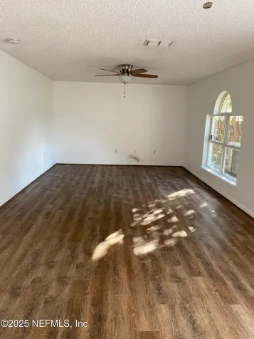 7086 Shady Pine Court Jacksonville FL 32244
