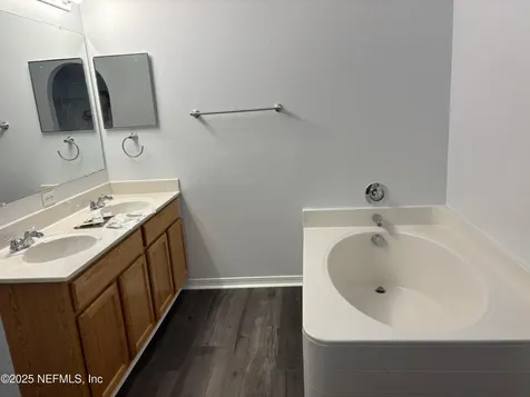 7086 Shady Pine Court Jacksonville FL 32244