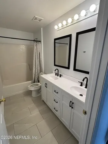 7086 Shady Pine Court Jacksonville FL 32244