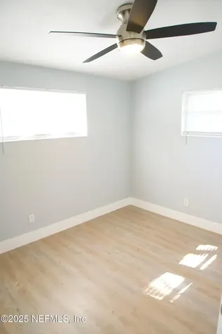 5201 Locksley Avenue Jacksonville FL 32208