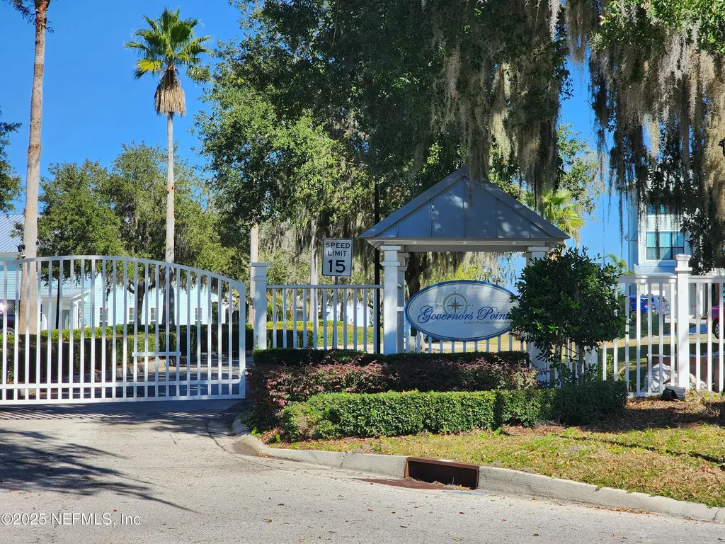 113 Yacht Club Pointe Green Cove Springs FL 32043