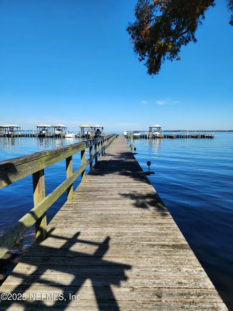 113 Yacht Club Pointe Green Cove Springs FL 32043