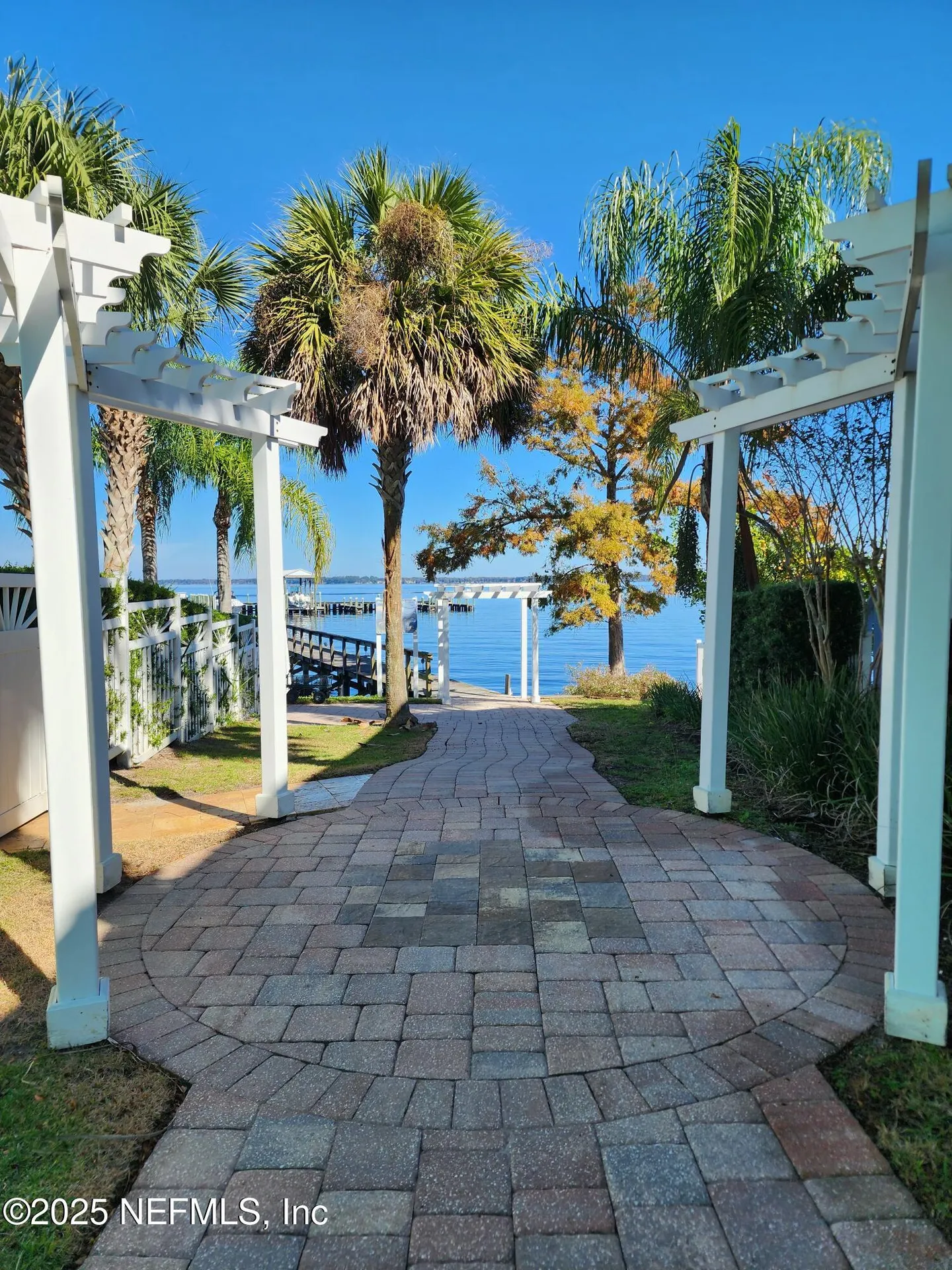 113 Yacht Club Pointe Green Cove Springs FL 32043
