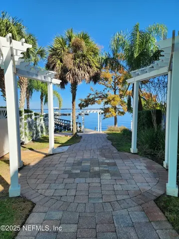 113 Yacht Club Pointe Green Cove Springs FL 32043
