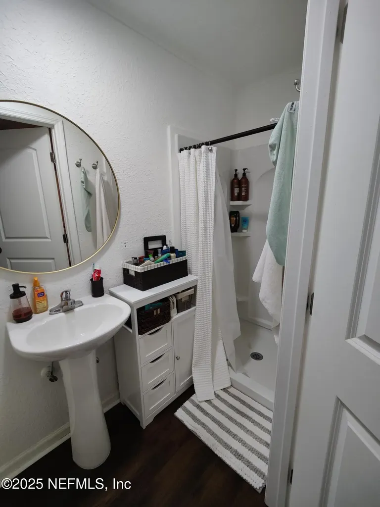 8015 Galveston Avenue Jacksonville FL 32211
