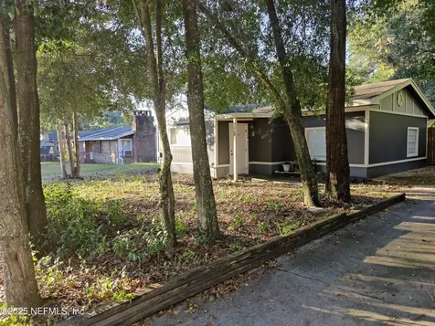 8015 Galveston Avenue Jacksonville FL 32211