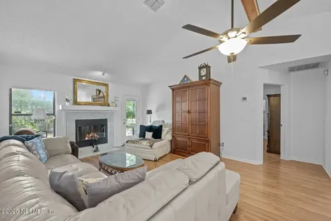 1787 Woodenrail Lane Jacksonville FL 32225