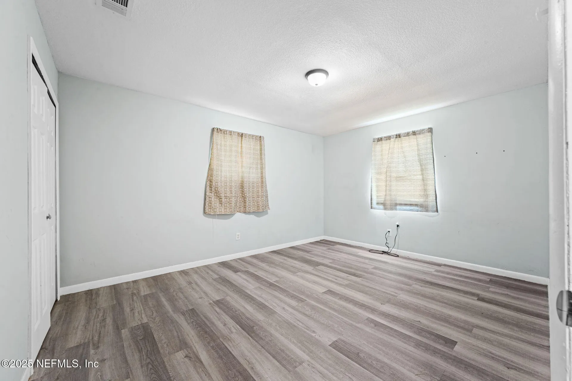 7988 Waxwing Avenue Jacksonville FL 32219