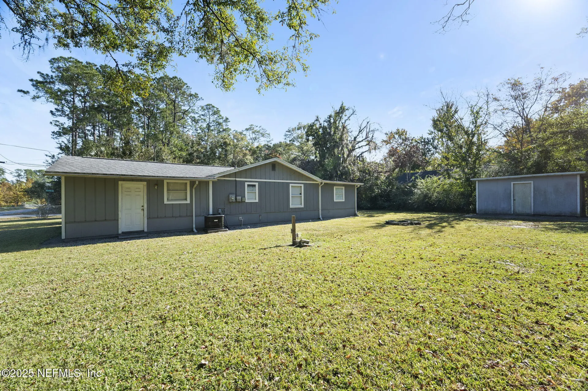 7988 Waxwing Avenue Jacksonville FL 32219