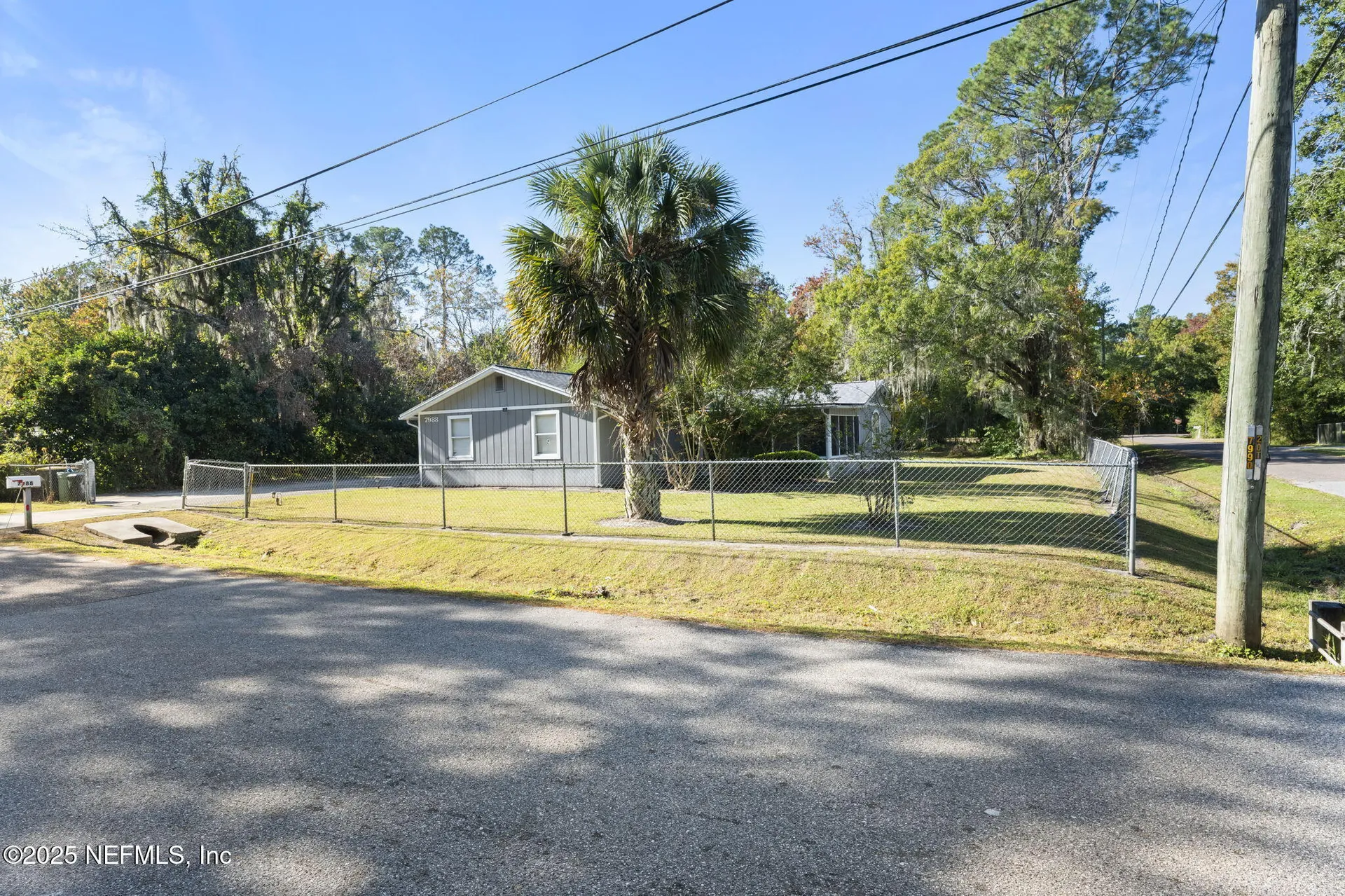 7988 Waxwing Avenue Jacksonville FL 32219
