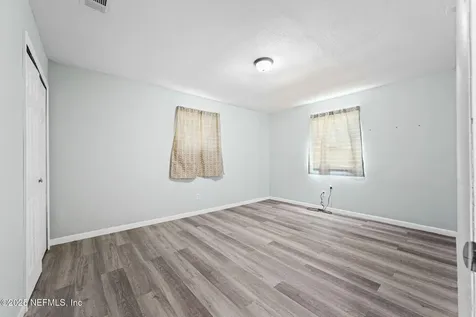 7988 Waxwing Avenue Jacksonville FL 32219