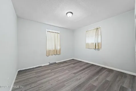 7988 Waxwing Avenue Jacksonville FL 32219
