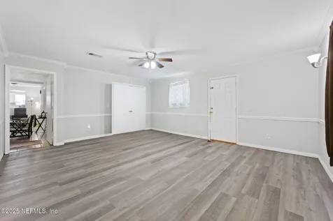 7988 Waxwing Avenue Jacksonville FL 32219