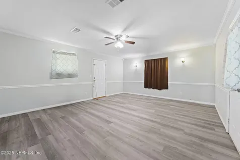 7988 Waxwing Avenue Jacksonville FL 32219