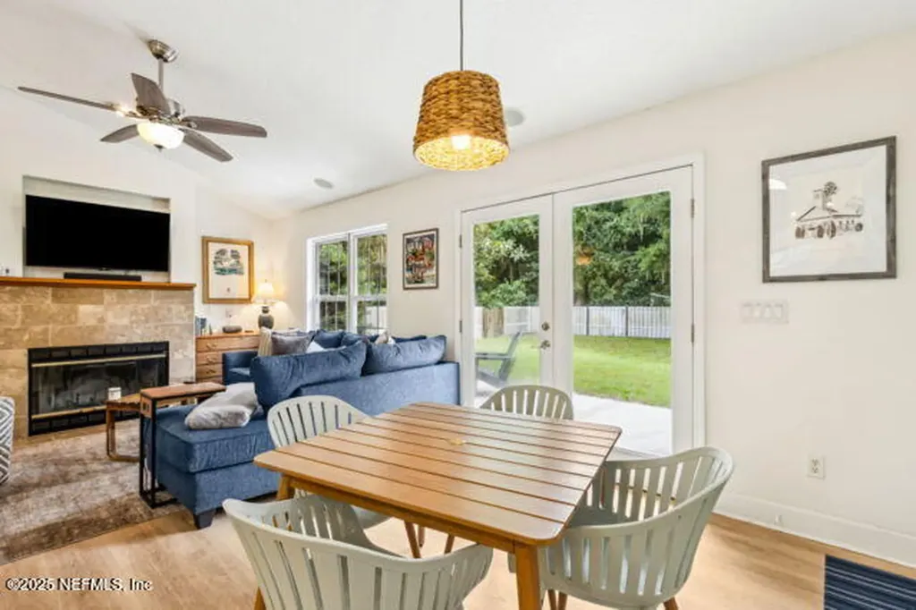 639 Gaines Lane Fernandina Beach FL 32034